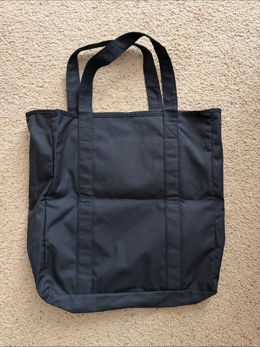 Nike sturdy black